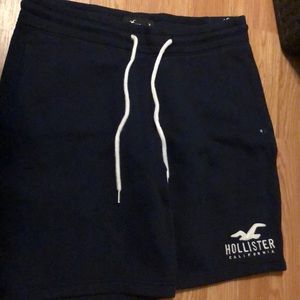 Hollister Jogger Shorts, Size Med